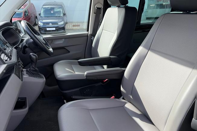VOLKSWAGEN TRANSPORTER Photo 32
