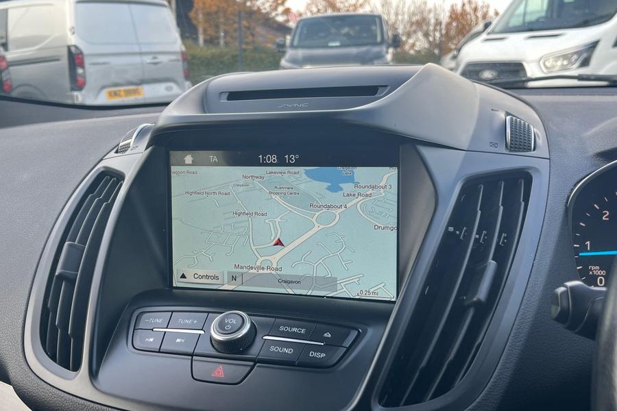 Ford KUGA Photo autoimg-8570ef3049114a31dd23f8ab41aabac8ac75cdb2.jpg