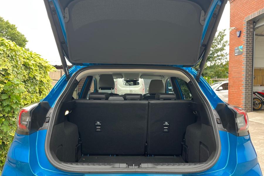 Ford PUMA GEN-E Photo autoimg-857caec1352762e789f007d3c0d634bf80cf57c2.jpg