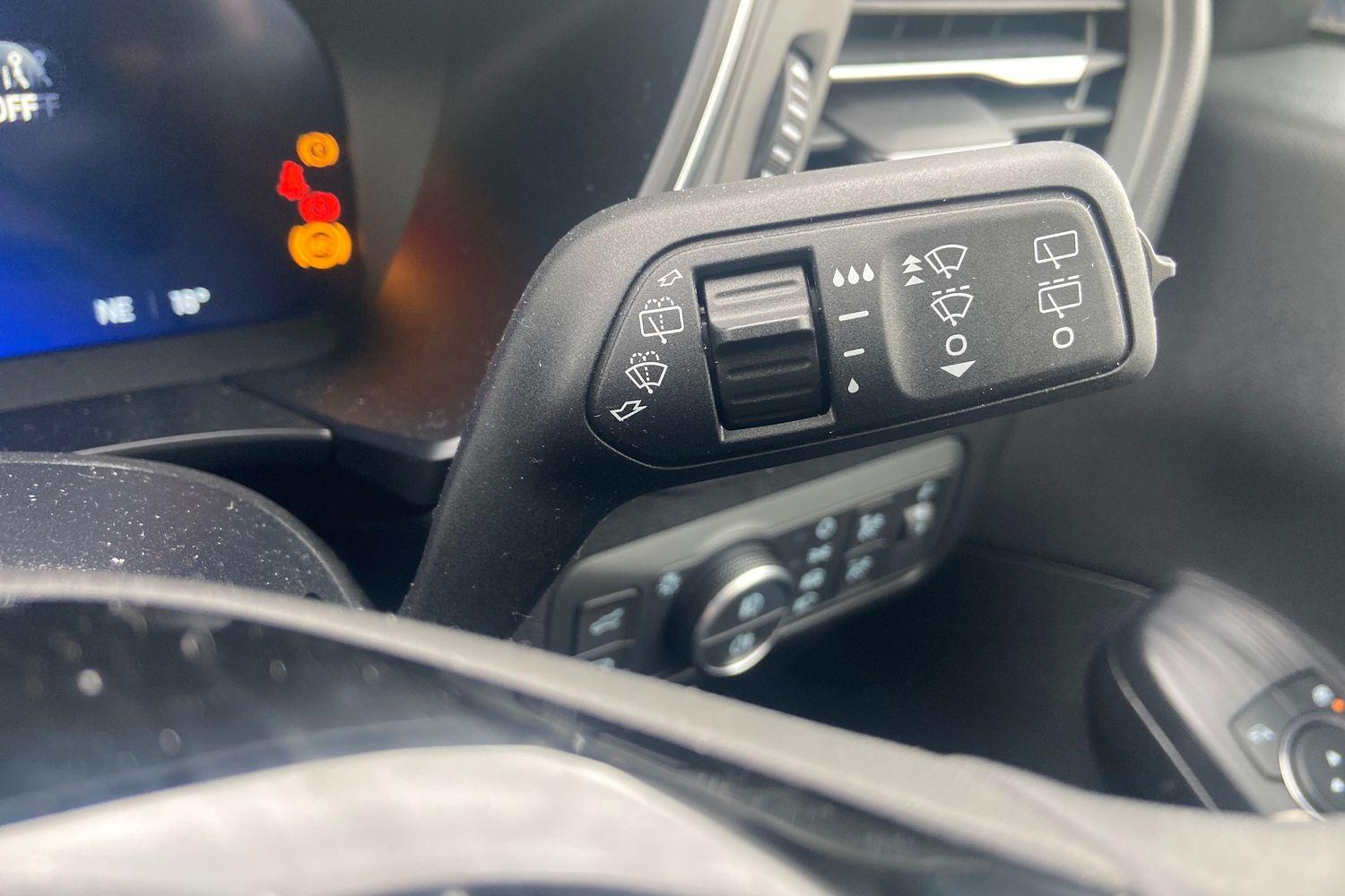 Ford KUGA Photo 14