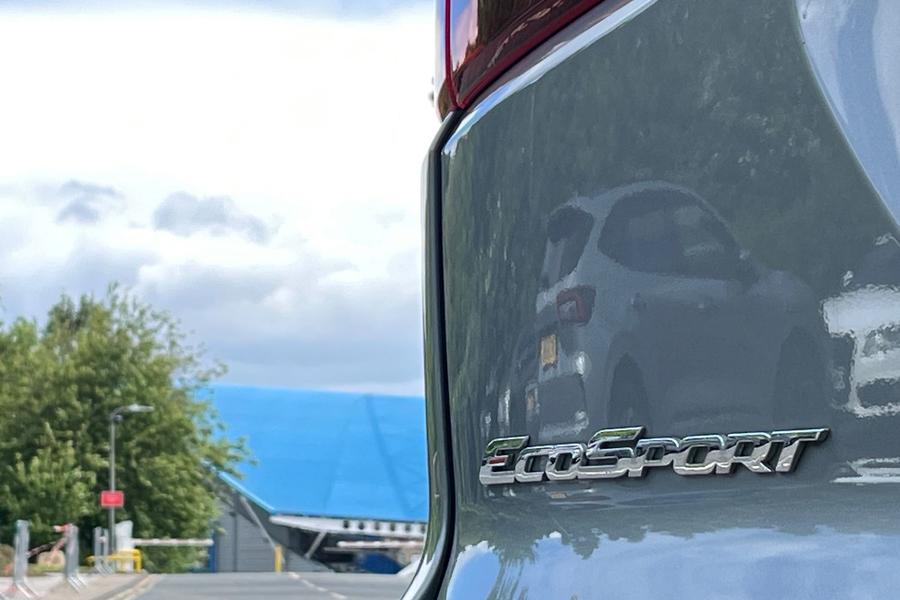 Ford ECOSPORT Photo autoimg-857edbd4e5ba6d07a6e266c043cb9fccf80546e2.jpg