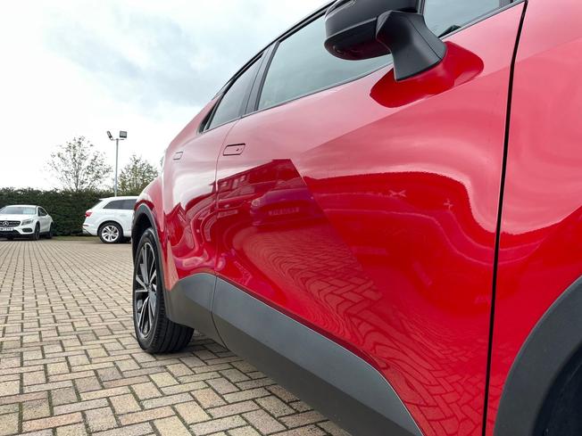 TOYOTA C-Hr Photo 26