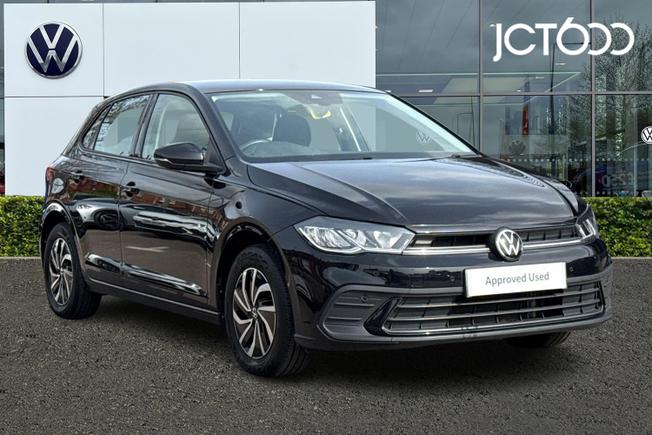 VOLKSWAGEN Polo Photo 1