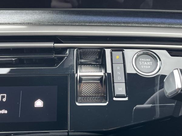 Peugeot 3008 Photo autoimg-858306a46cc232ede779ee3ab8a70279f2b5ab62.jpg