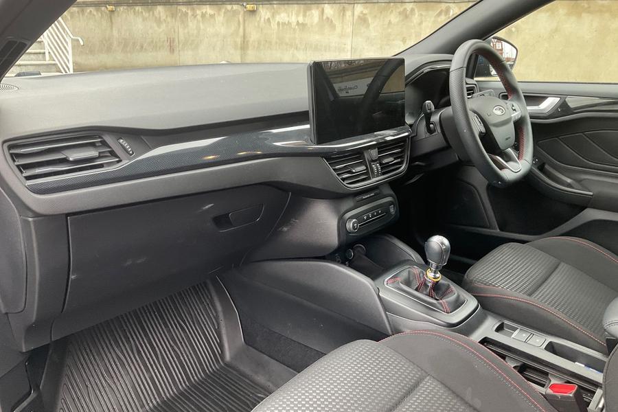 Ford Focus Photo autoimg-85879ffe215f96206985d9f89a165beee4478a3f.jpg