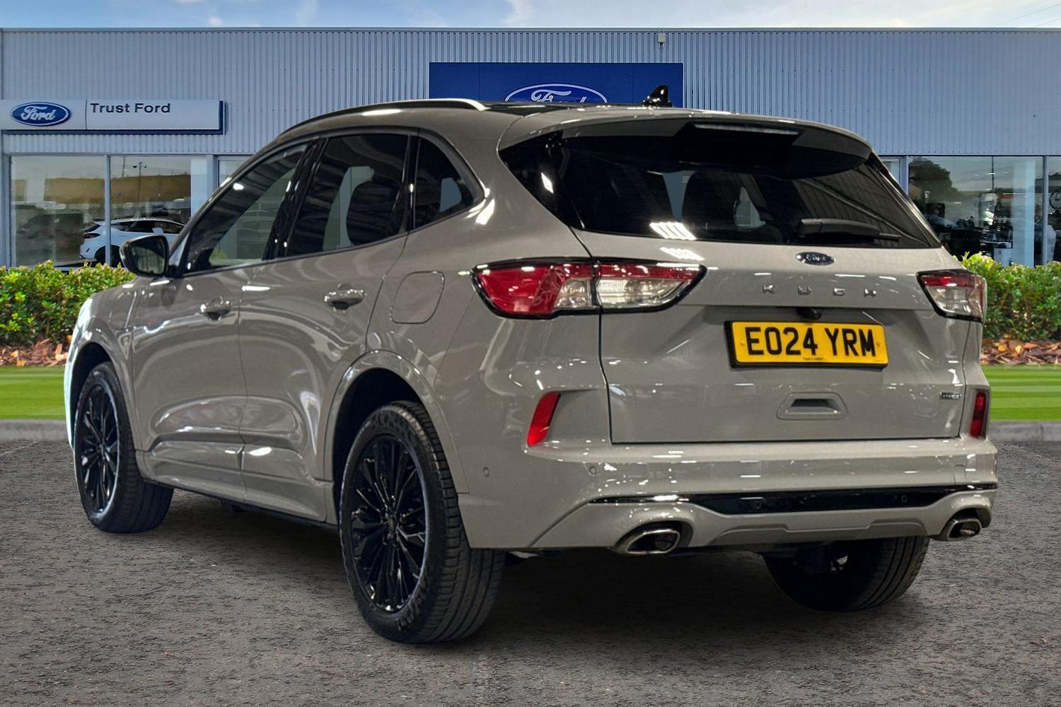 Ford KUGA Photo 1