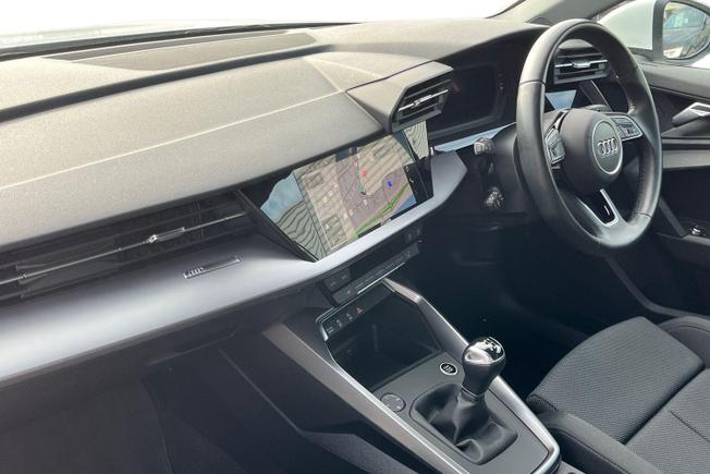 AUDI A3 Photo 2