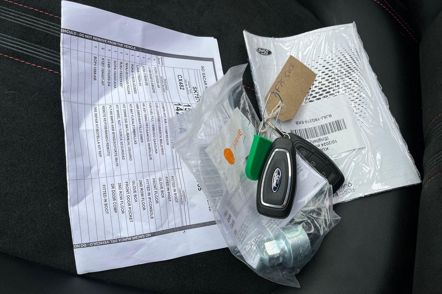 Ford KUGA Photo 21