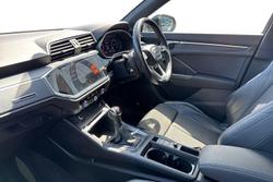 Audi Q3 Photo 2