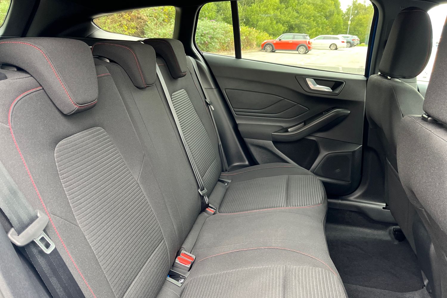 Ford Focus Photo 36