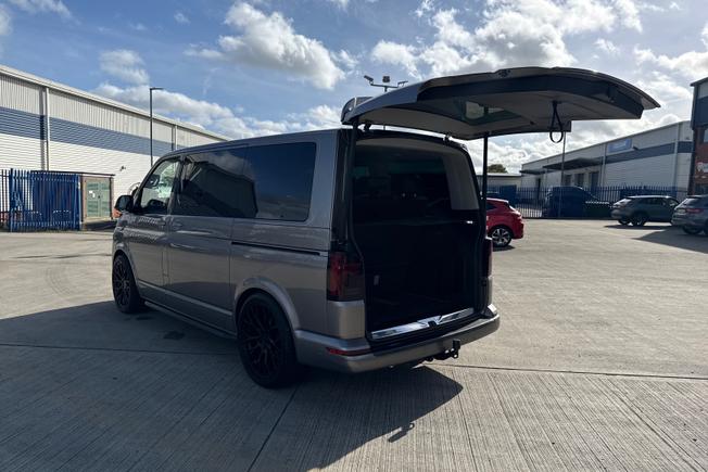 Volkswagen Caravelle Photo 32