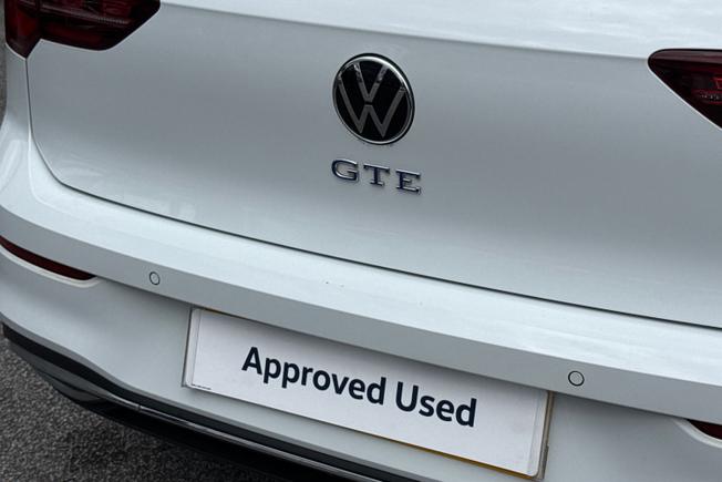 VOLKSWAGEN Golf Photo 21