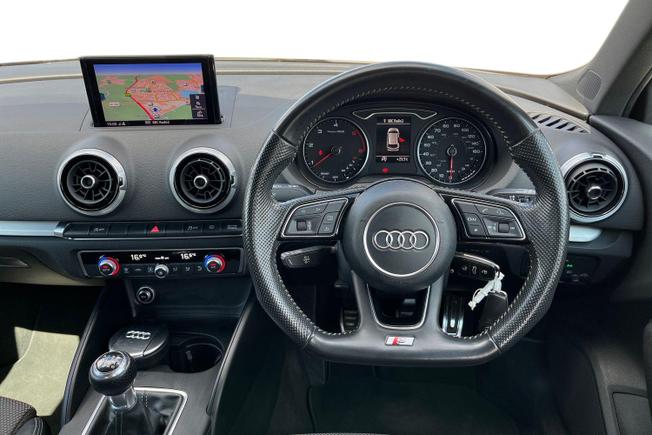 Audi A3 Photo 11