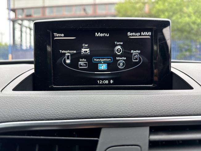 Audi Q3 Photo 35
