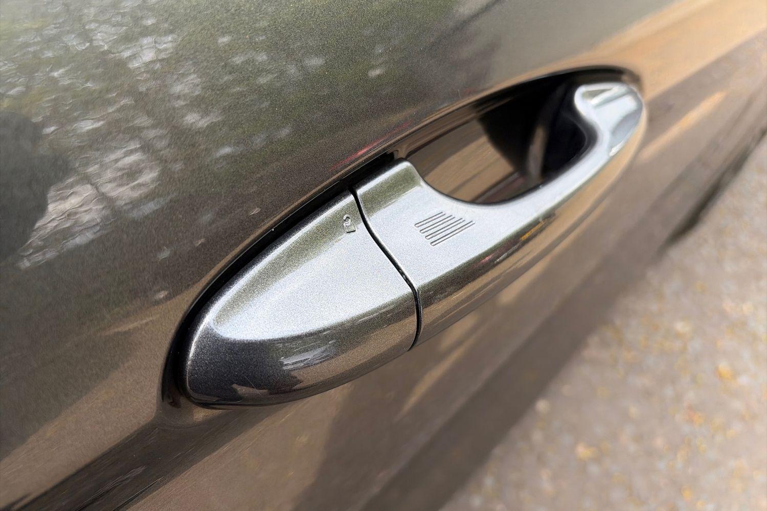 Ford Fiesta Photo 25