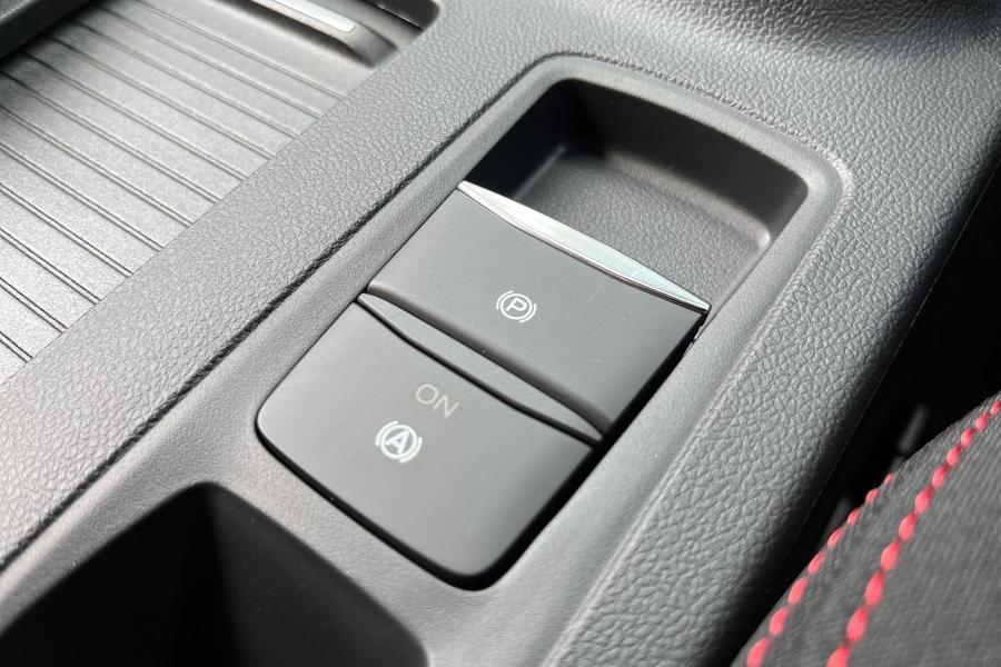 Ford Focus Photo autoimg-85a0608d1e26a842abb4952b6e424c3fbb197430.jpg