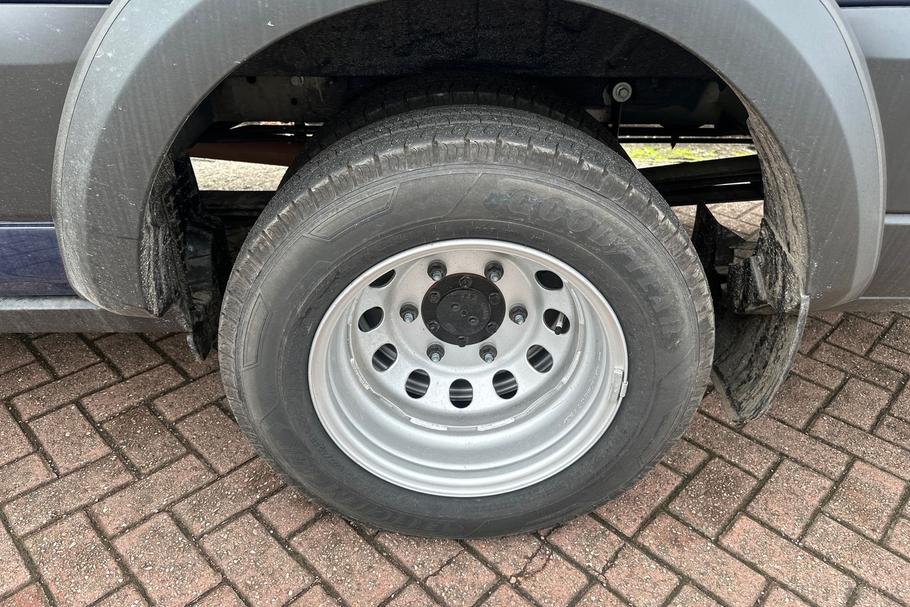 Used Ford TRANSIT YR25EWC 17