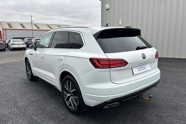 VOLKSWAGEN Touareg Photo 23