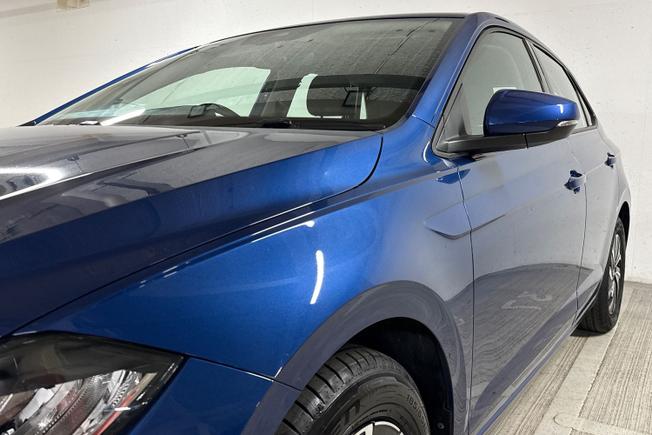 VOLKSWAGEN Polo Photo 36