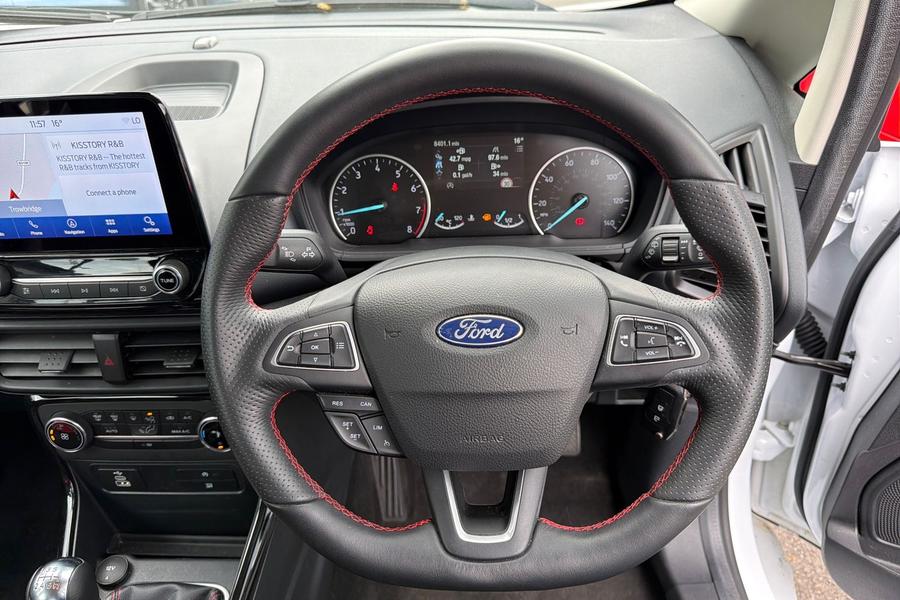 Ford ECOSPORT Photo autoimg-85a60dabec77f8013773544a9620ae53c1a4dd92.jpg