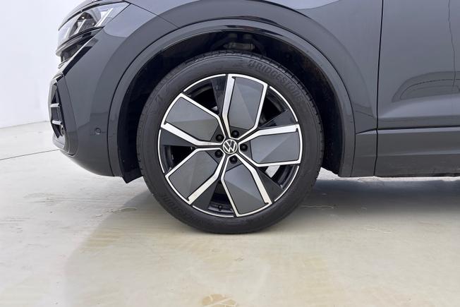 VOLKSWAGEN Touareg Photo 5