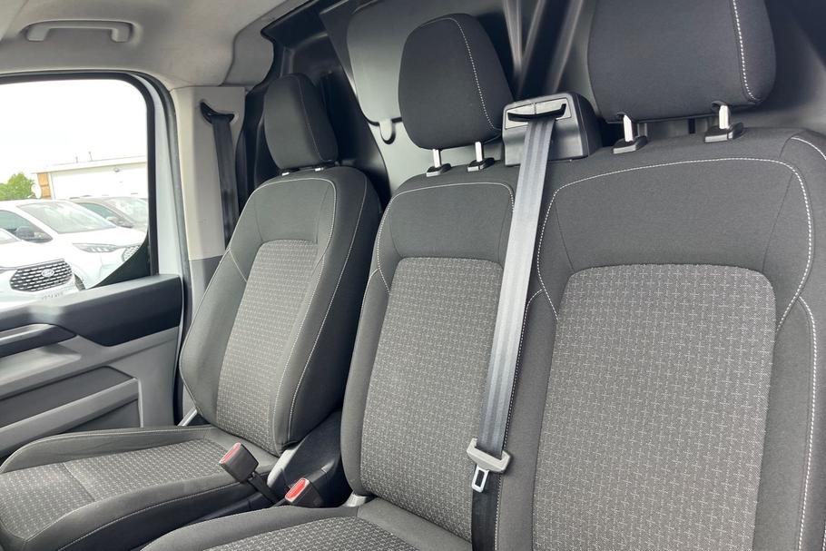 Used Ford TRANSIT CUSTOM MJ24VHB 31