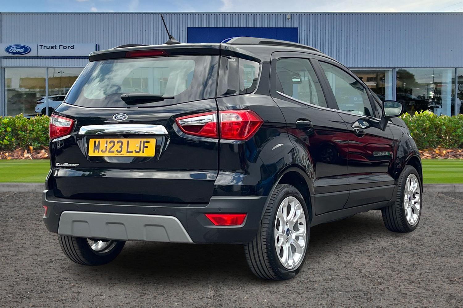 Ford ECOSPORT Photo 3