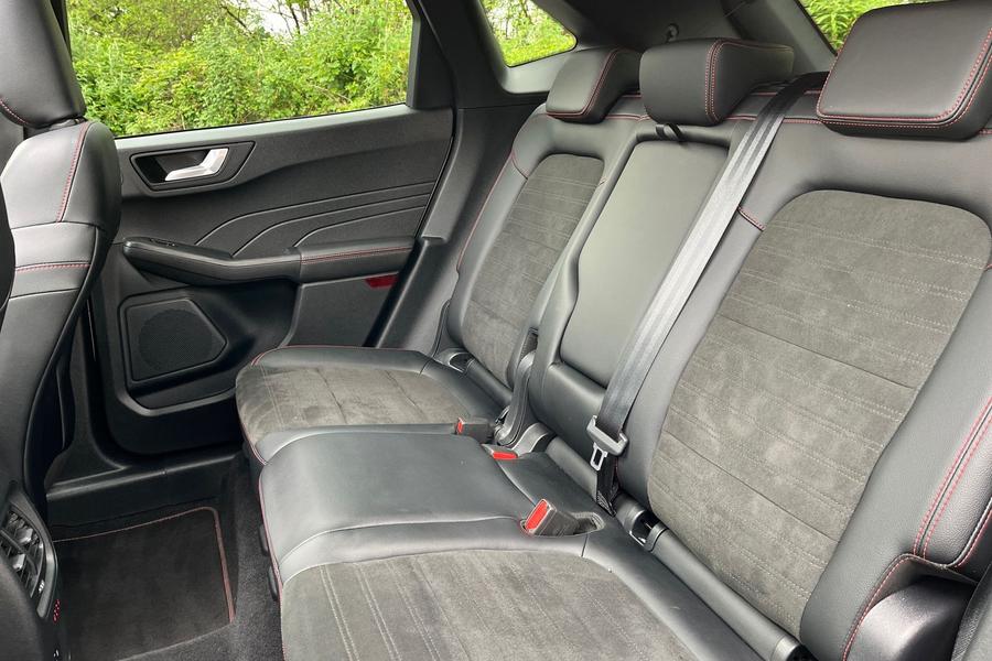 Ford KUGA Photo autoimg-85b19df1fcfd4d2cd497c2d65d2cd25a44869327.jpg