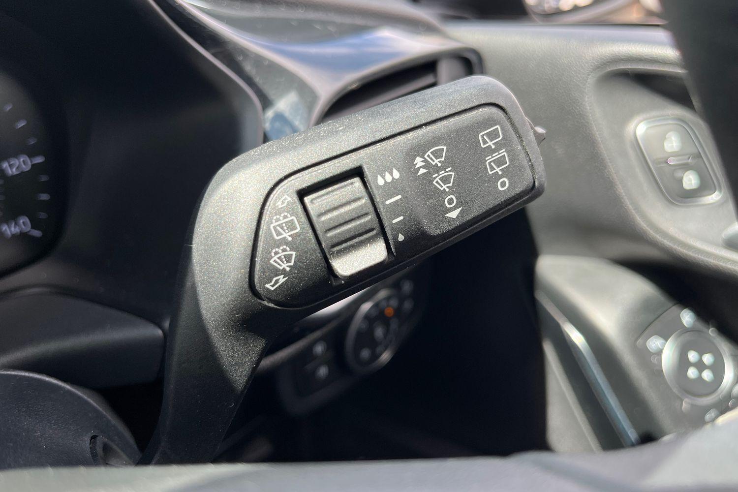 Ford Fiesta Photo 14