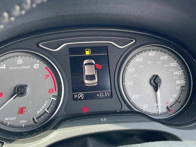 AUDI S3 Photo 15