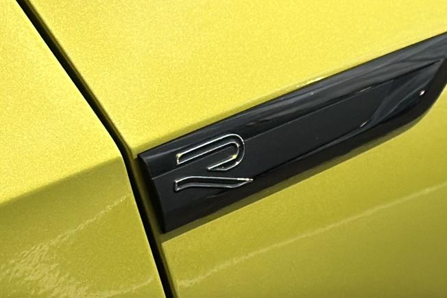 VOLKSWAGEN Golf Photo 50