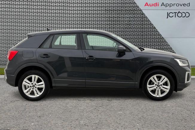 AUDI Q2 Photo 4