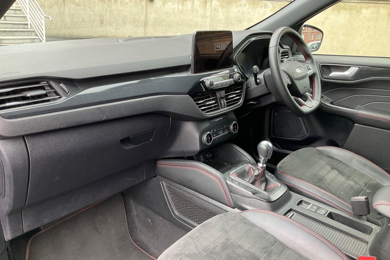 Ford KUGA Photo 17
