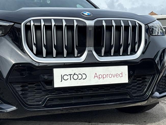 BMW X1 Photo 21