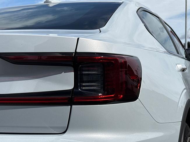 Polestar Polestar 2 Photo 18