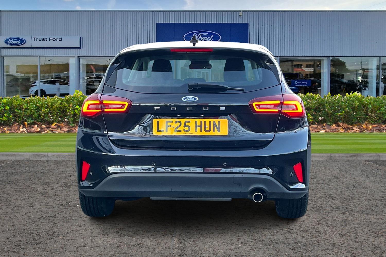 Ford Focus Photo 6