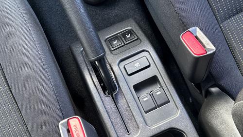 Suzuki Jimny Photo autoimg-85cb578a983d07a158a0afec0bea520a5d8683eb.jpg