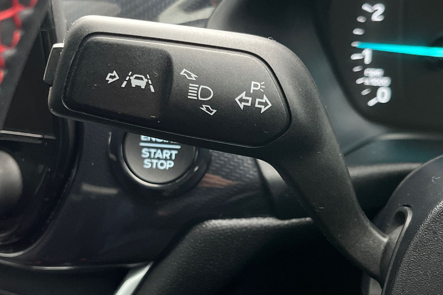 Ford FIESTA Photo 13