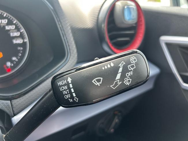 SEAT Ibiza Photo 42