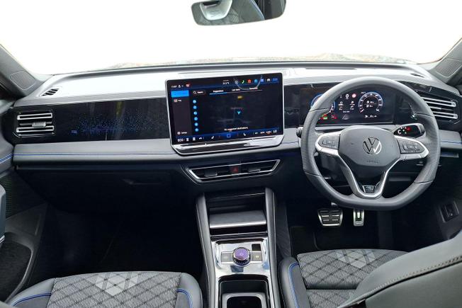 VOLKSWAGEN Tiguan Photo 10