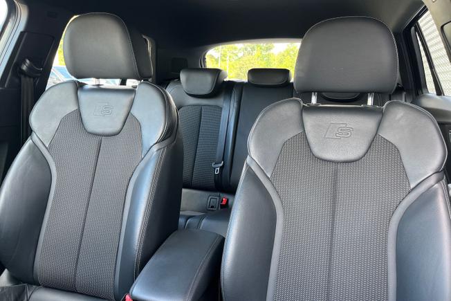 AUDI Q2 Photo 21