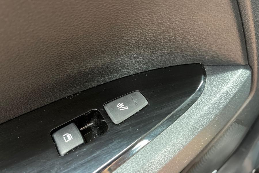 Kia SPORTAGE Photo autoimg-85d2f414402dbc4cd5d10c557cbea3b609673b26.jpg