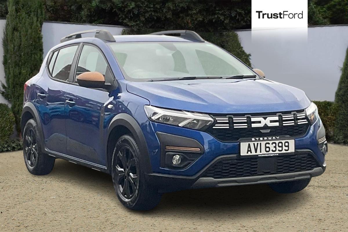 Dacia Sandero Stepway listing photo