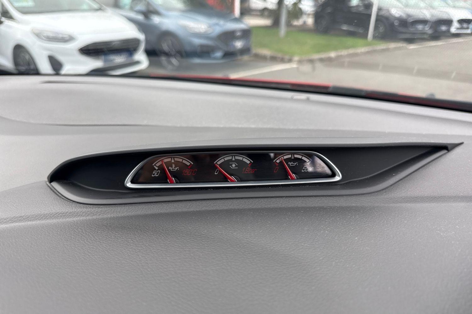Ford FOCUS Photo 29