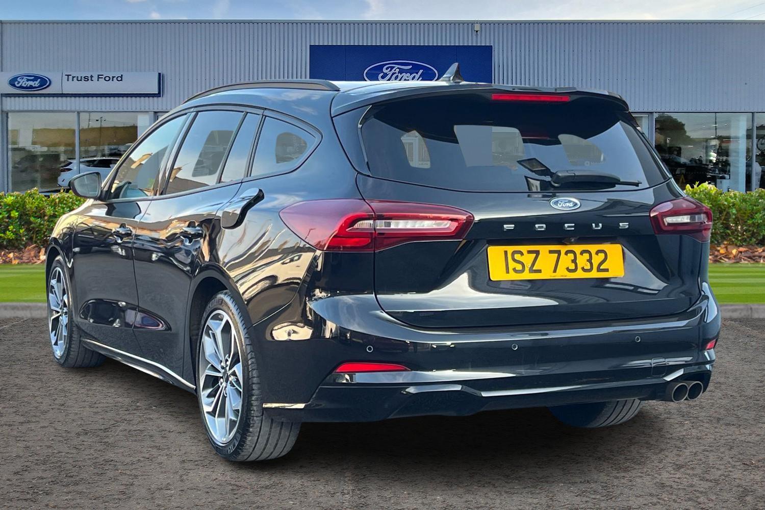 Ford FOCUS Photo 1