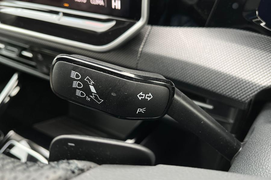 Volkswagen GOLF Photo autoimg-85deebe56c210f778e61714559b9a06dac8feb12.jpg