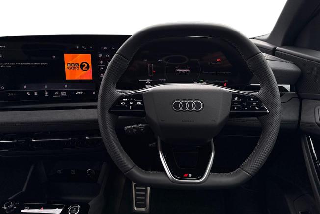 AUDI Q6 E-Tron Photo 11