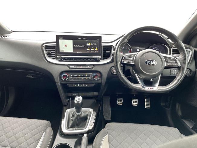 KIA Ceed Photo 10