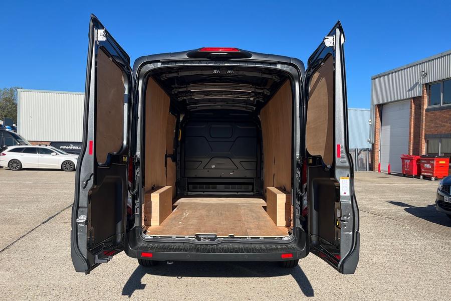 Ford TRANSIT Photo autoimg-85e7ccb55ae3623e89a225286e20e76cbe44511e.jpg