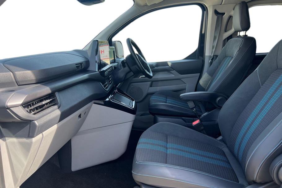 Used Ford TRANSIT CUSTOM FL26NBG 10